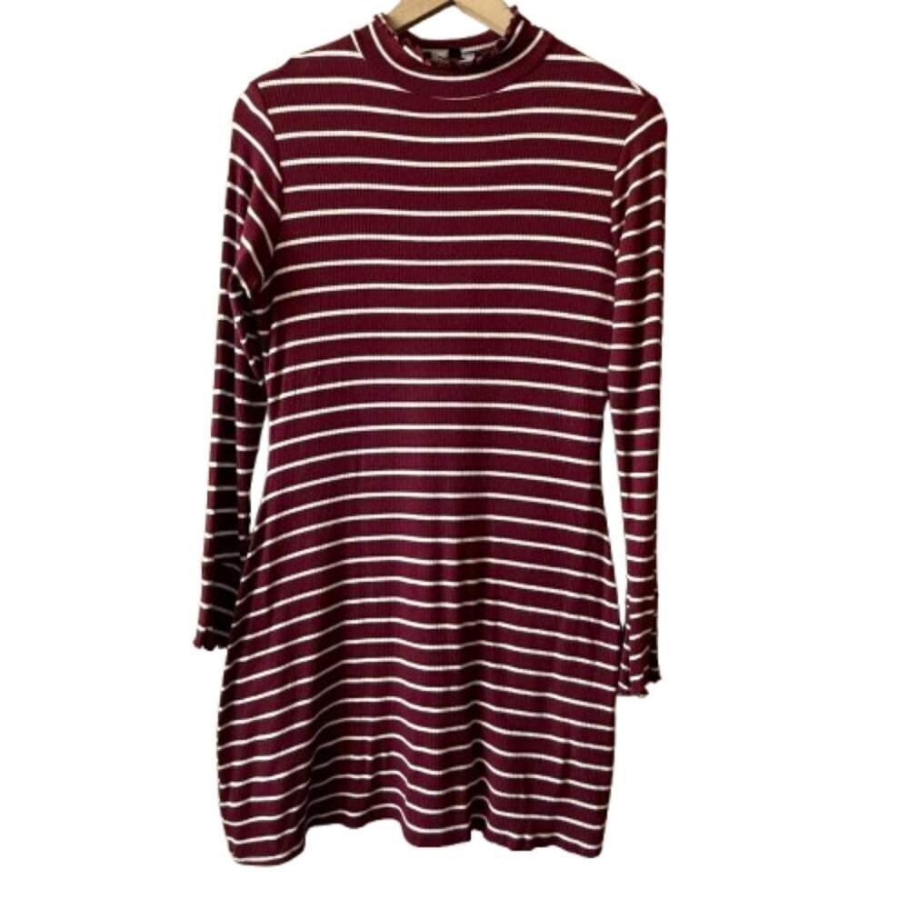 Women's L Lulus Maroon and White Ribbed Striped Dress Lettuce Edge Ruffles